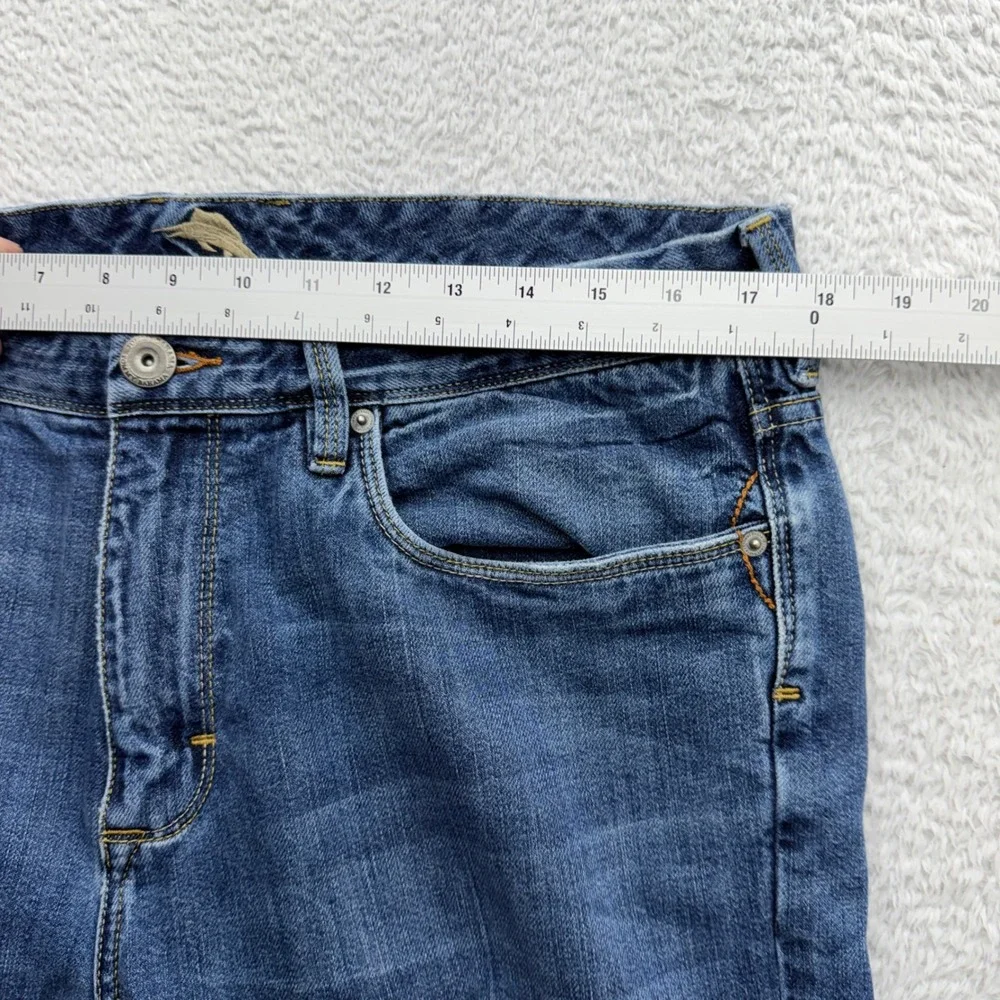 Tommy Bahama Mens‎ Standard Fit Jeans Blue Medium Wash Denim 36x30 Straight Leg